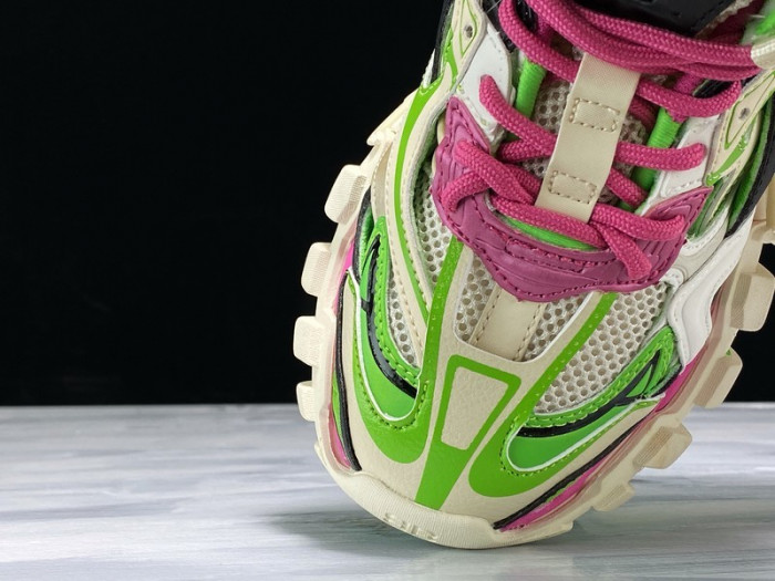 Balen Runner Sneakers Pink Green 565615 W2GN3 9534