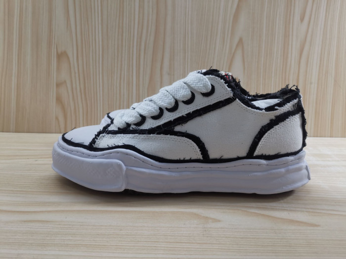 Ma*s*n mihara yasuhiro blakey sneakers