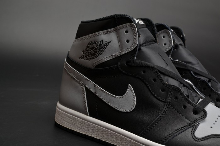 Air Jordan 1 Retro Shadow (2013) 555088-014