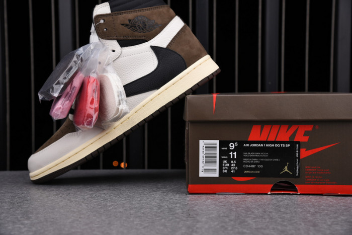 Travis Scott x Air Jordan 1 Retro High Reverse CD4487-101