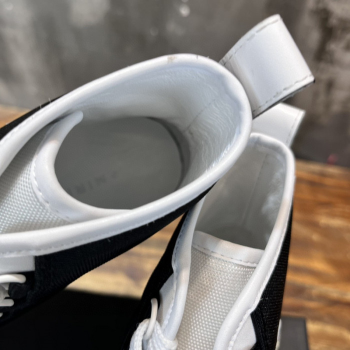 Amiri Sneakers