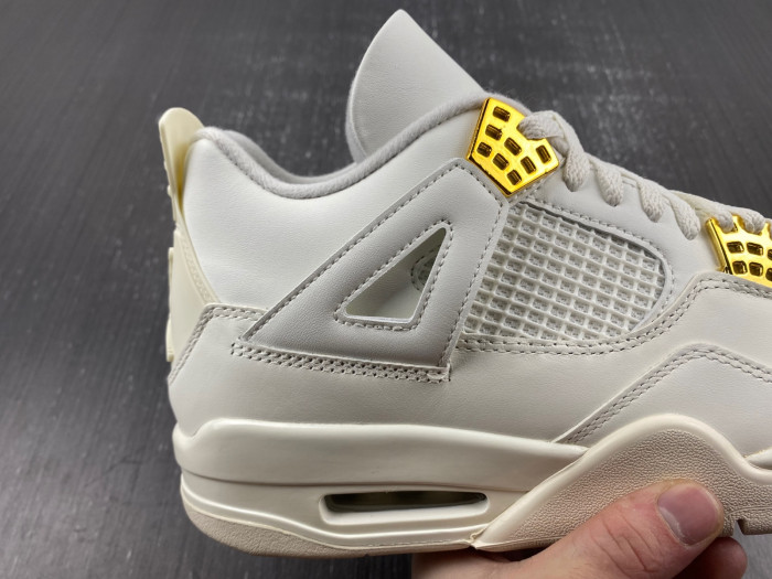 Air Jordan 4 Women