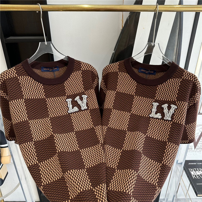 L1vv T-Shirt