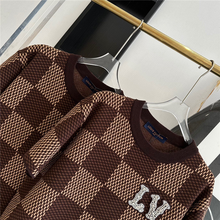 L1vv T-Shirt