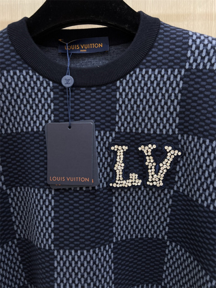 L1vv T-Shirt