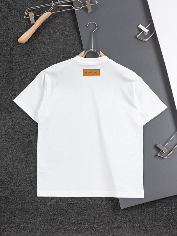 L1vv T-Shirt