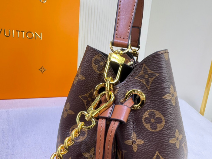 LIVV Bucket  Bag-25*24*15cm