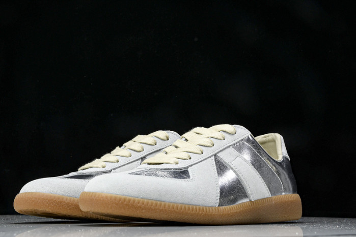 ma*s*n Ma*i*la shoes