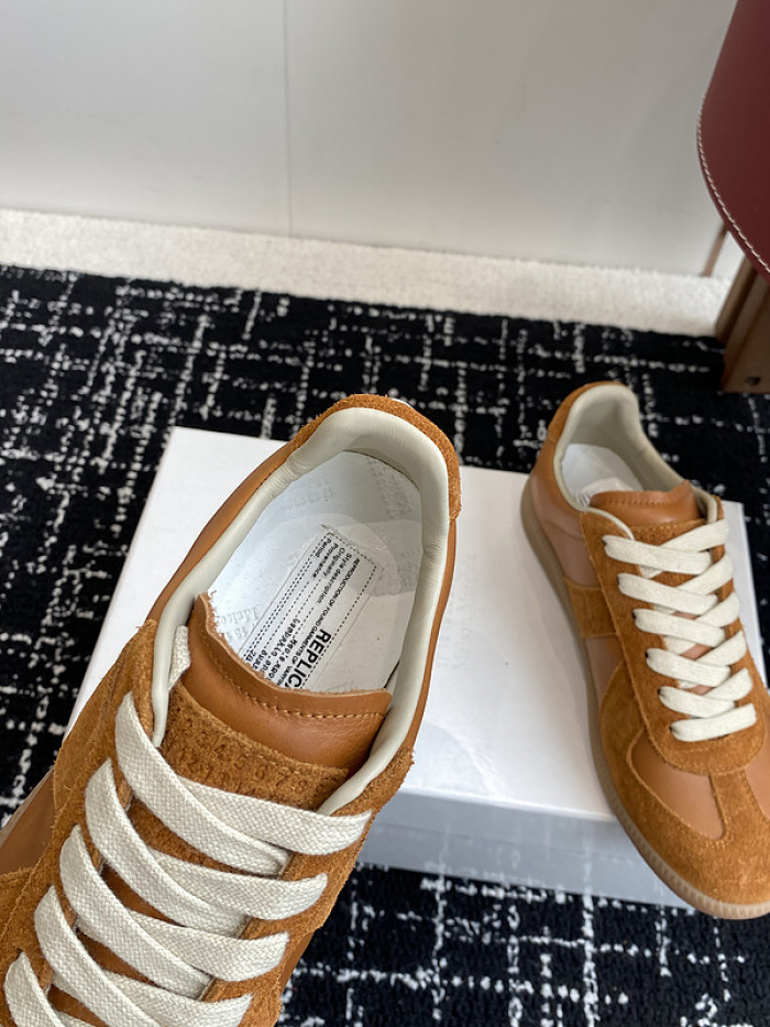 ma*s*n Ma*i*la shoes