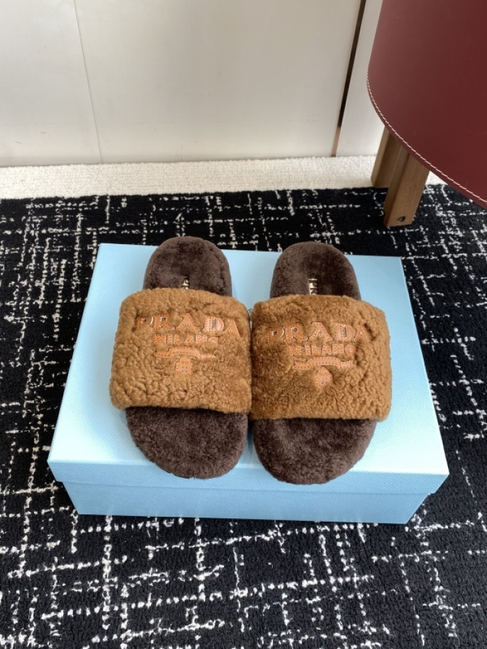 Prada Slides