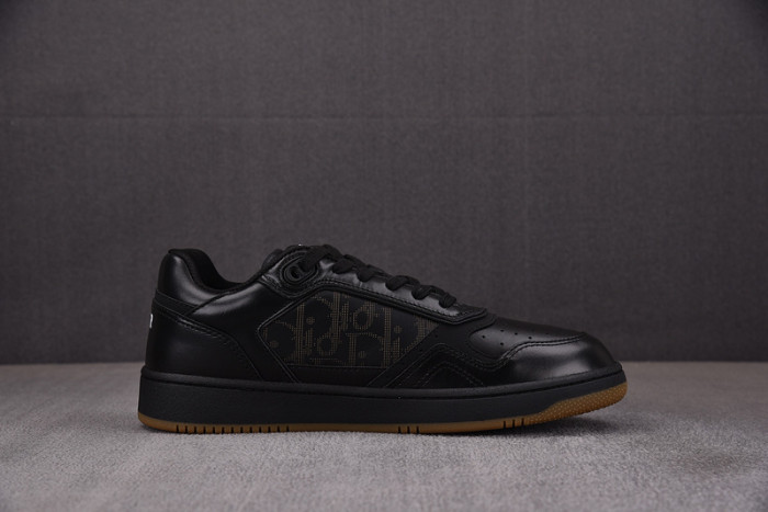 B27 SNEAKER