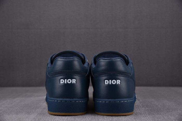 B27 SNEAKER