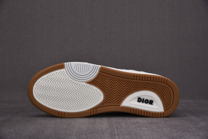 B27 SNEAKER