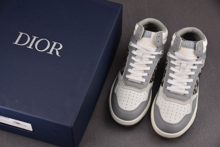 B27 SNEAKER