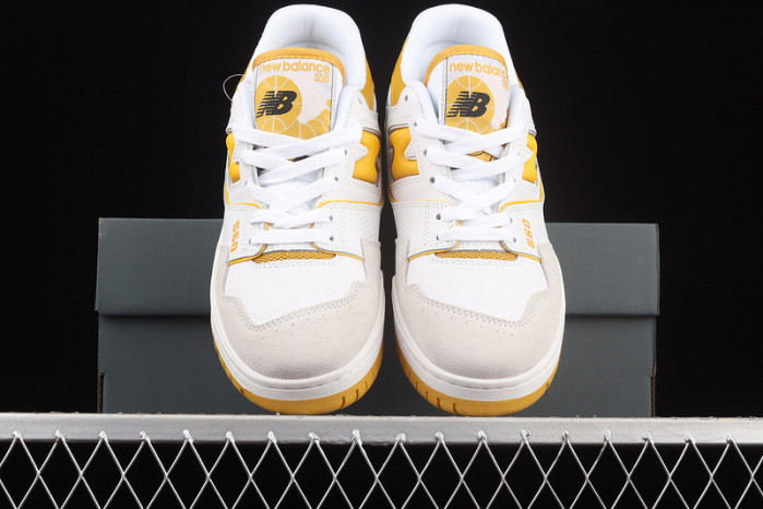 New Balance 550 Sea Salt Varsity Gold BB550LA1