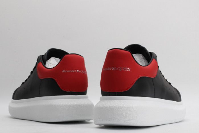 ALEXANDER MCQUEEN Sneaker