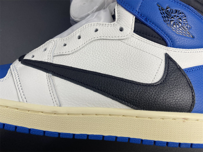 Air Jordan 1 High OG SP fragment design x Travis Scott DH3227-105