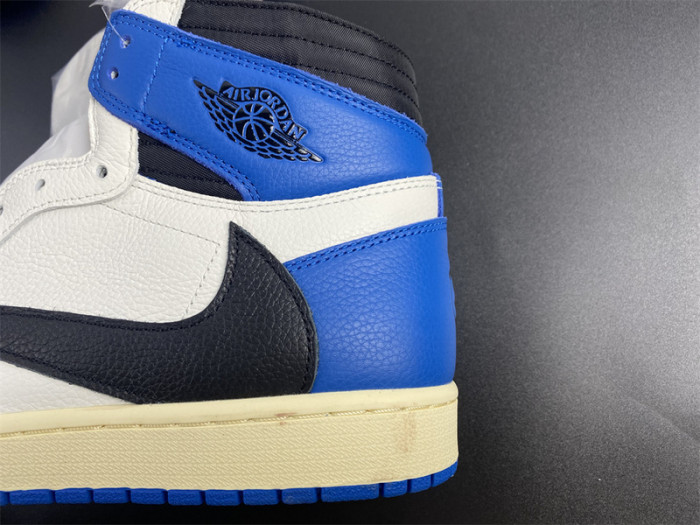 Air Jordan 1 High OG SP fragment design x Travis Scott DH3227-105