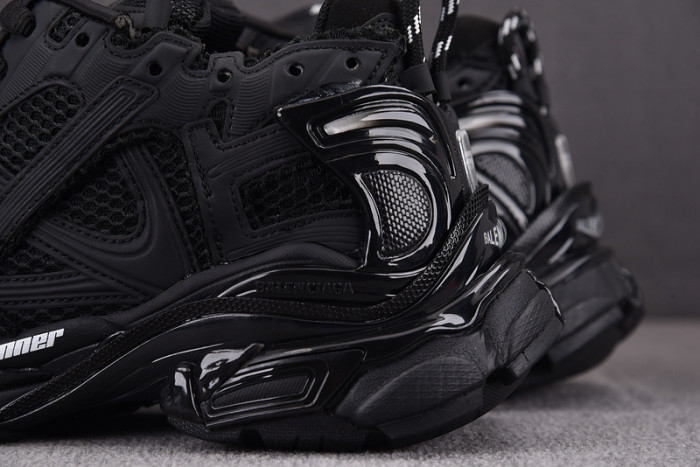 Balen Runner 7.0 All Black 772767 W3RBT 1000