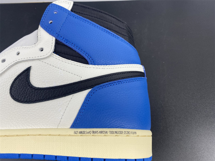 Air Jordan 1 High OG SP fragment design x Travis Scott DH3227-105