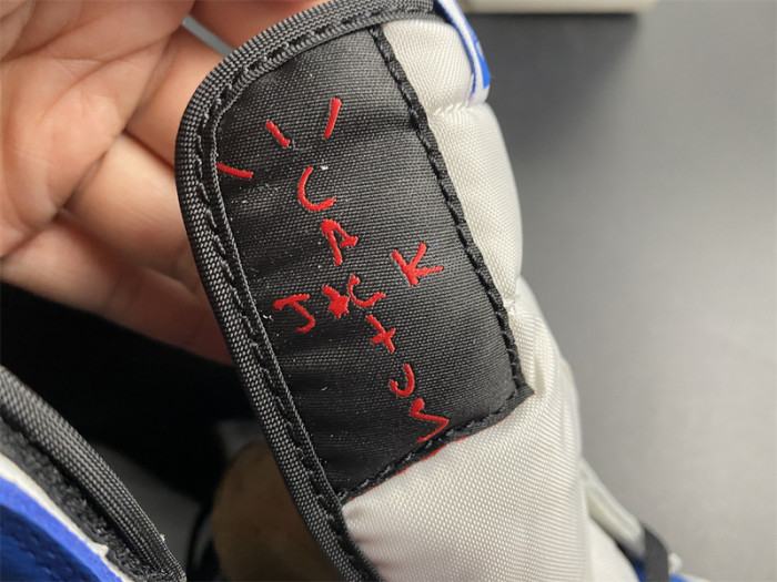 Air Jordan 1 High OG SP fragment design x Travis Scott DH3227-105
