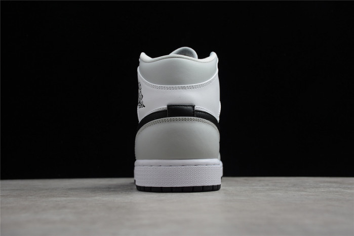 Air Jordan 1 Mid Light Smoke Grey (W) BQ6472-015