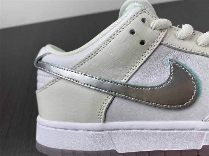 nike sb dunk low Di*m*nd supply co white Di*m*nd bv1310-100