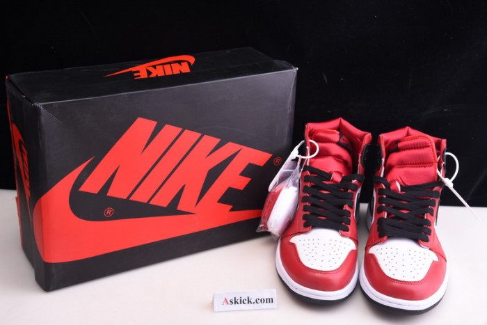 Air Jordan 1 Retro High Satin Snake Chicago CD0461-601