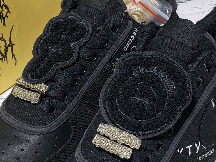Travis Scott x Nike Air Force 1 Astroworld CN2405-001