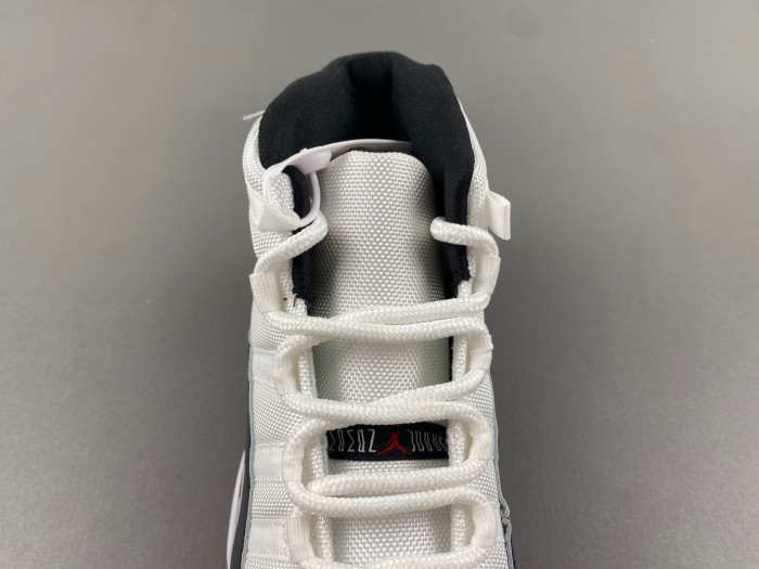 AIR JORDAN 11 Reverse CT8012-106