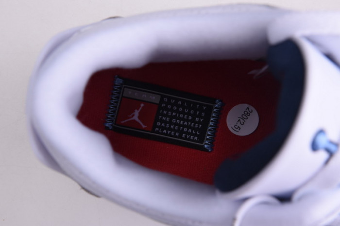 Air Jordan 3 Retro UNC (2020) CT8532-104