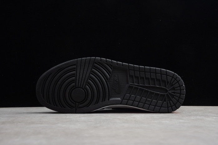 Air Jordan 1 Mid Fearless Facetasm CU2802-100