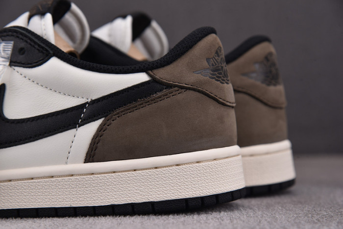 Air Jordan 1 Low OG “Mocha” CZ0790-102
