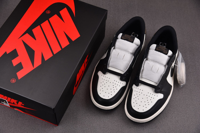 Air Jordan 1 Low OG “Mocha” CZ0790-102