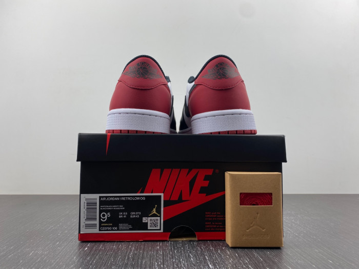 Air Jordan 1 Retro Low OG Black Toe CZ0790-106