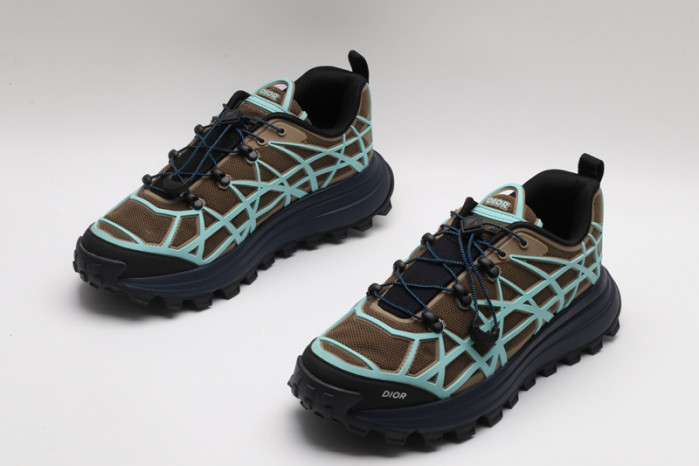 B31 RUNNER SNEAKER