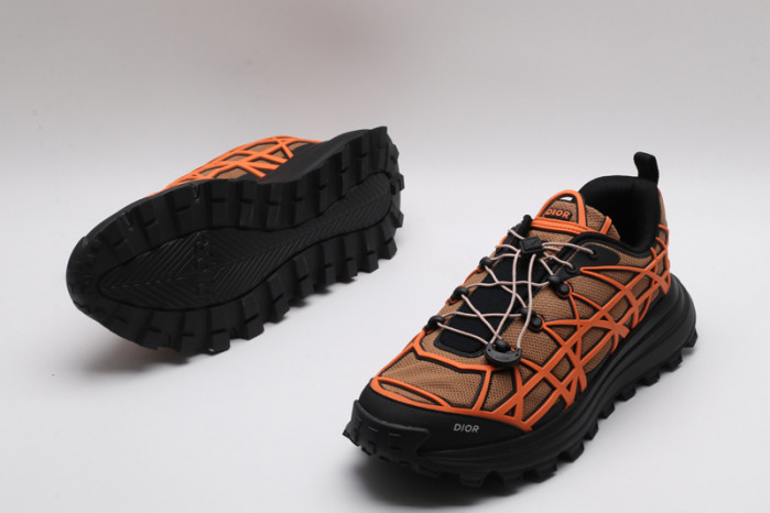 B31 RUNNER SNEAKER