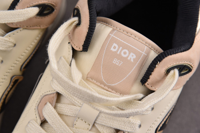 D1OR B57 Shoes