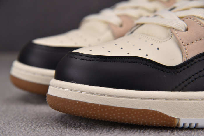 D1OR B57 Shoes