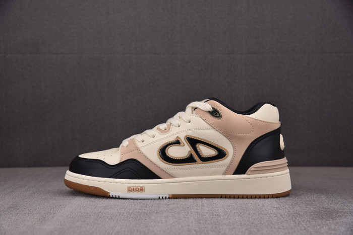 D1OR B57 Shoes
