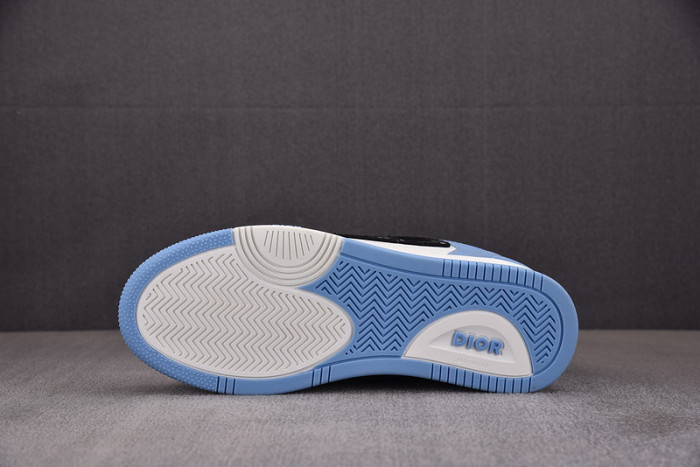 D1OR B57 Shoes
