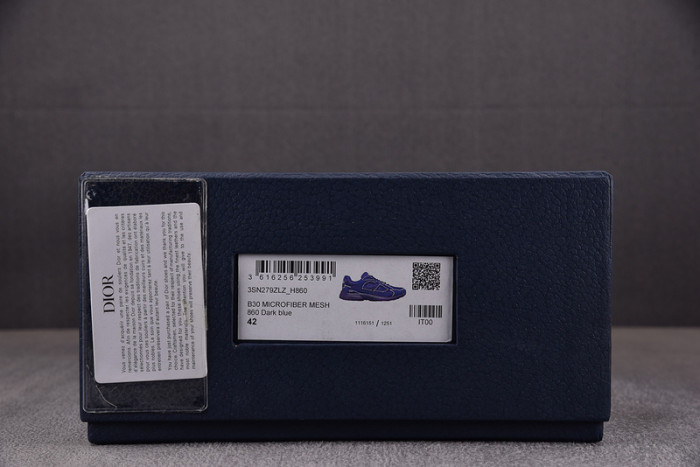 D1OR B30 Sneakers