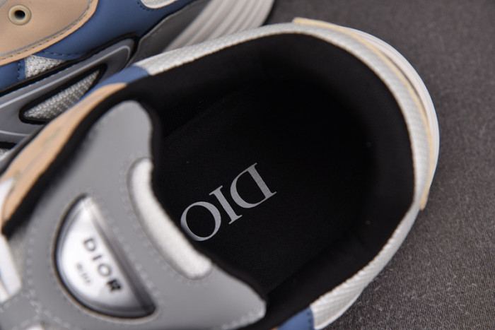 D1OR B30 Sneakers