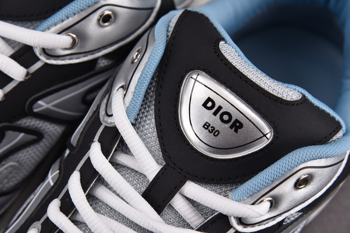 D1OR B30 Sneakers
