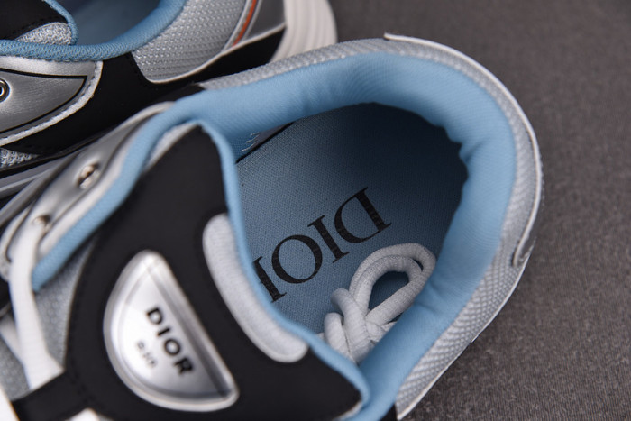 D1OR B30 Sneakers