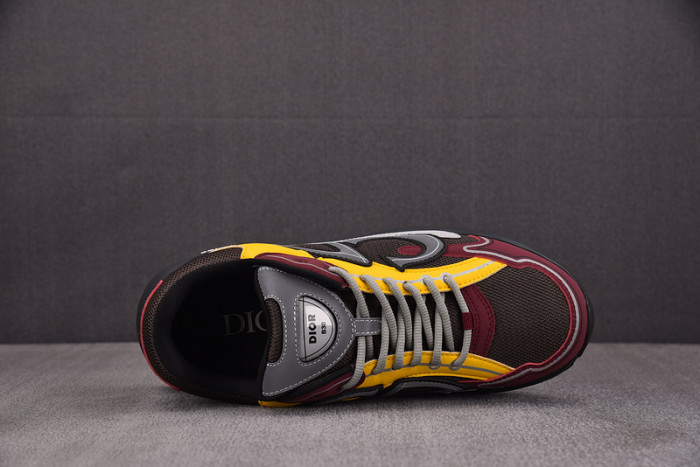 D1or B30 Sneakers