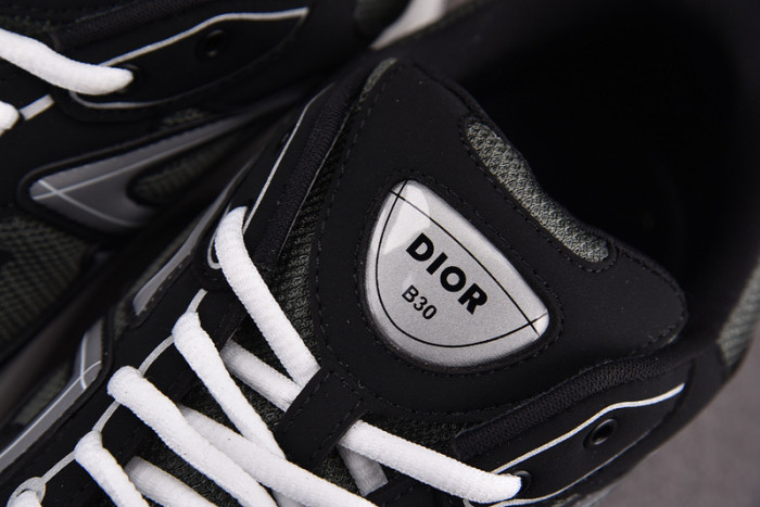 D1OR B30 Sneakers