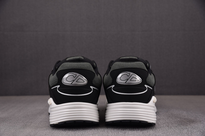 D1OR B30 Sneakers