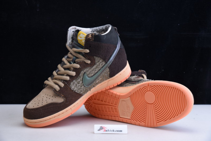 Concepts x Nike Dunk SB High “Mallard” DC6887-200