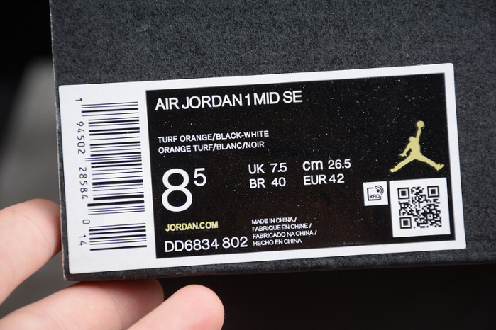 Air Jordan 1 Mid Turf Orange DD6834-802